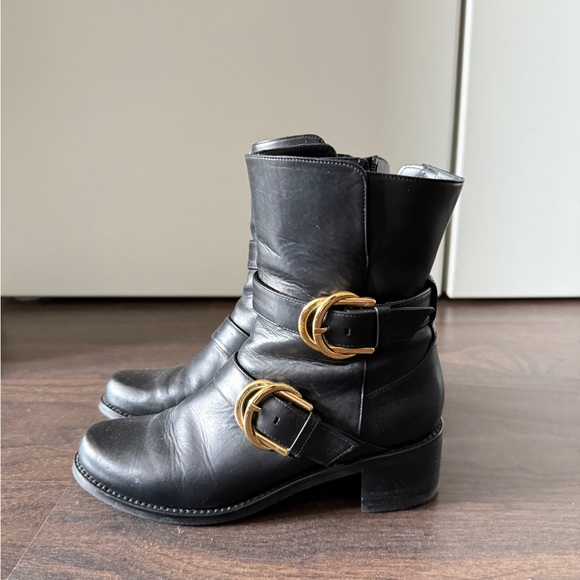 [USED] Stuart Weitzman Ankle Boots - Picture 2 of 4